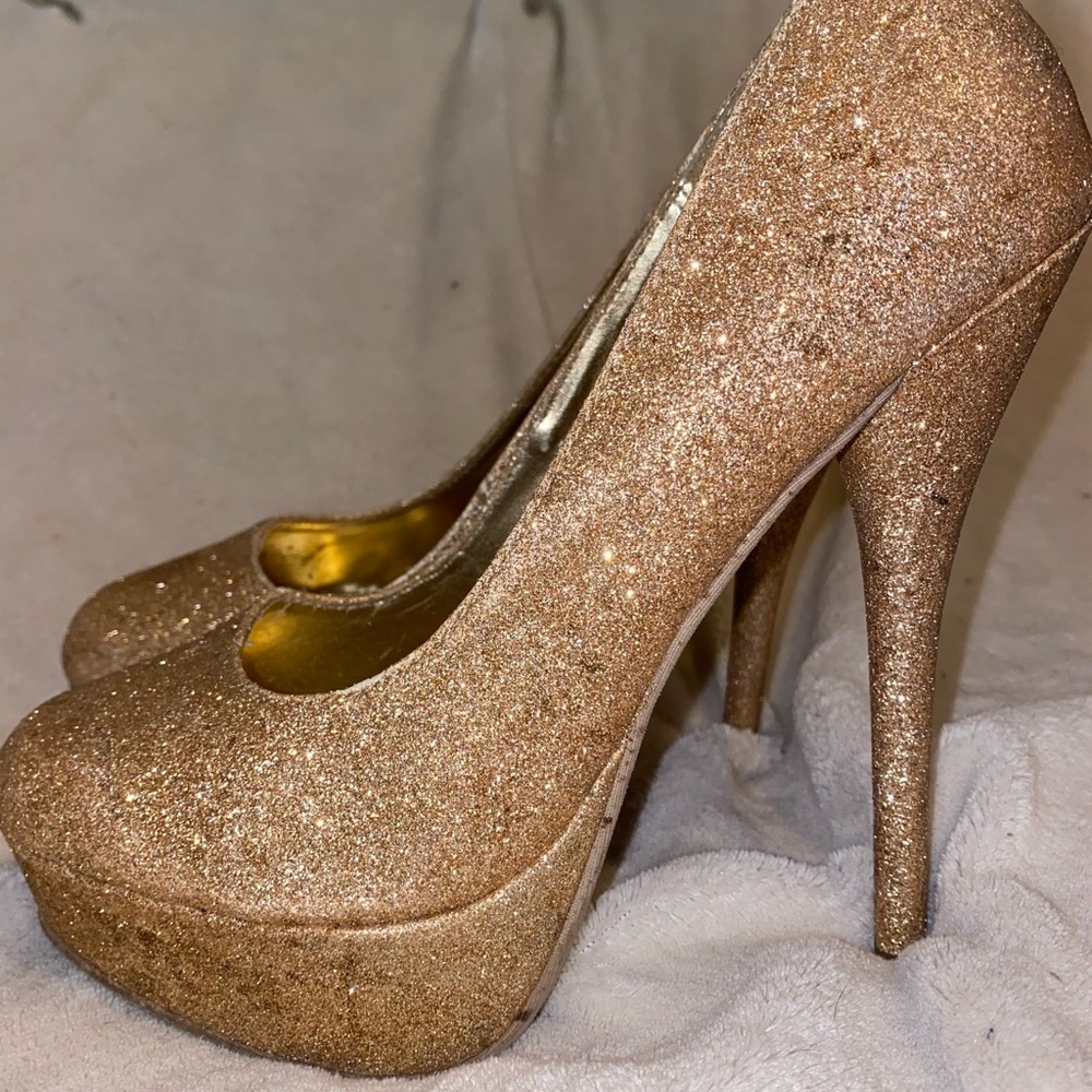 Sparkly gold high heels